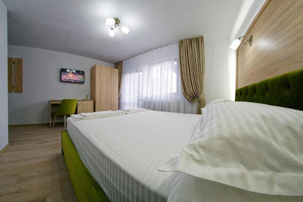 Bucovina Holidays Sadova Câmpulung Moldovenesc Exterior foto